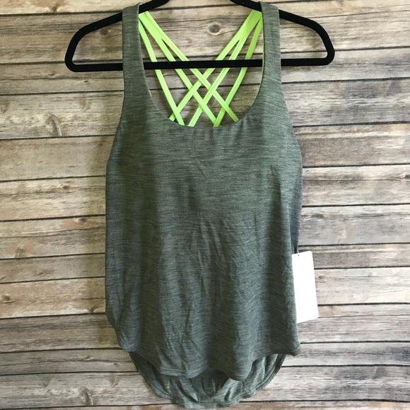 NWT LULULEMON FREE TO BE SERENE 2 IN 1 TANK - 10 - Picture 2 of 6